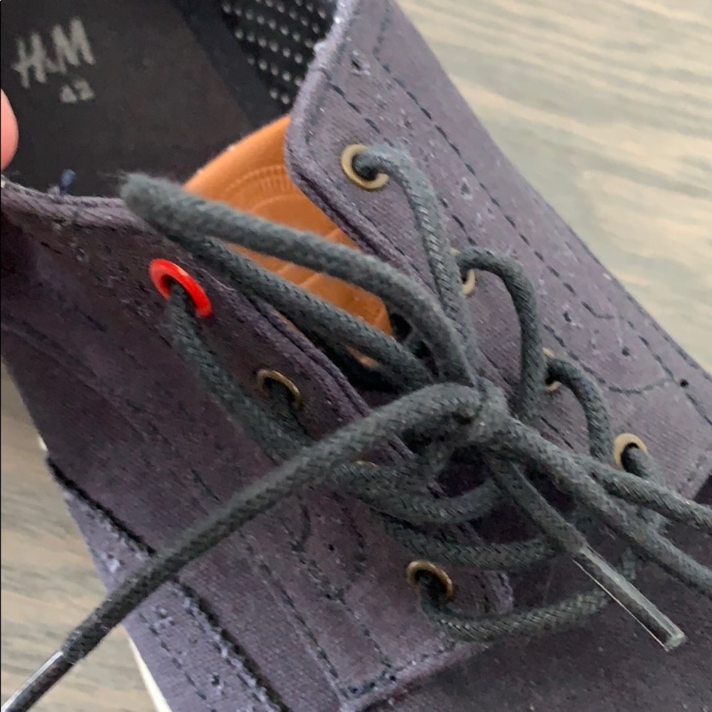 H&M Men's Navy Lace-Up Sneakers Size 9 - Picture 5 of 7